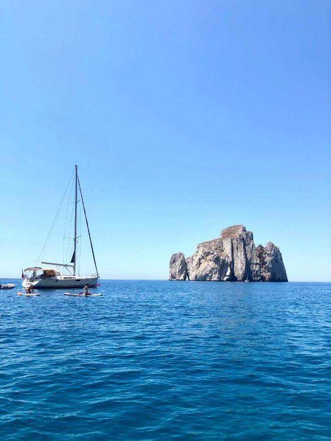 Aragoniteazzurra Casa Vacanza กอนเนซา ภายนอก รูปภาพ