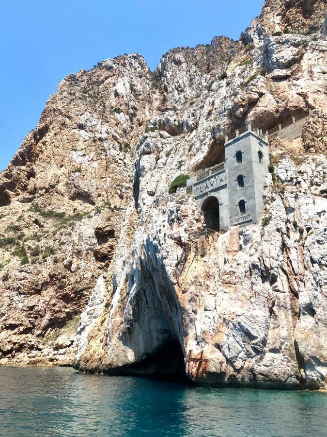 Aragoniteazzurra Casa Vacanza กอนเนซา ภายนอก รูปภาพ